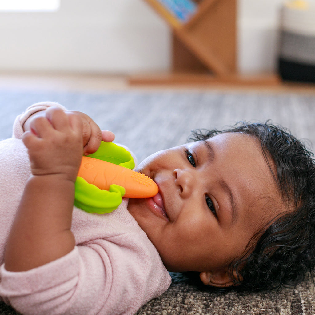 Lil' Nibbles Textured Silicone Teether – Carrot